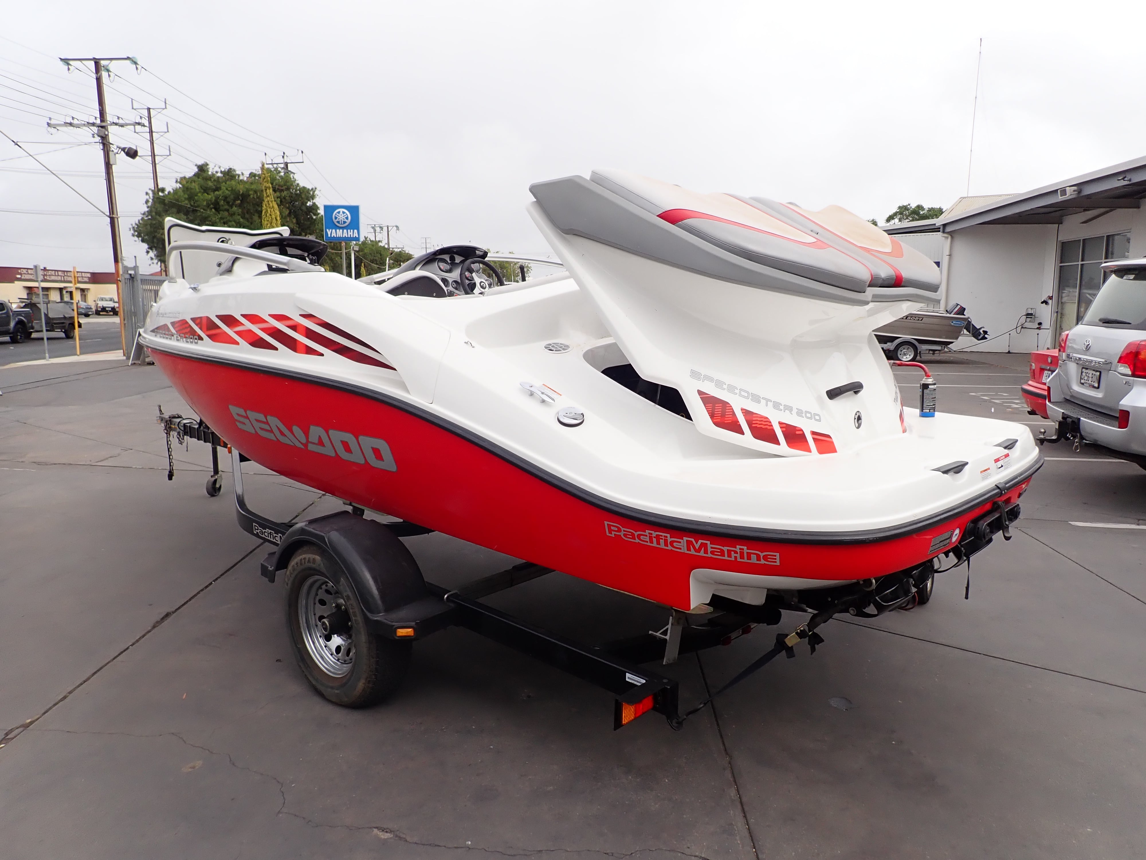 Sea Doo speedster 200 Bow rider with twin 4 strokes 27 hours only 16 ...